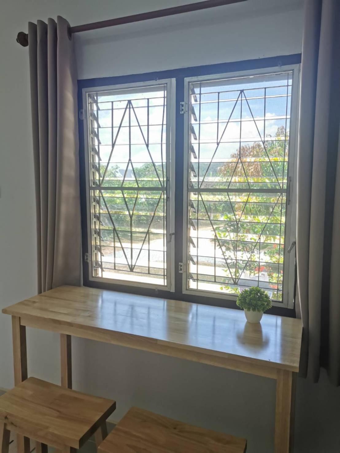 Betong House In The Garden Villa Luaran gambar