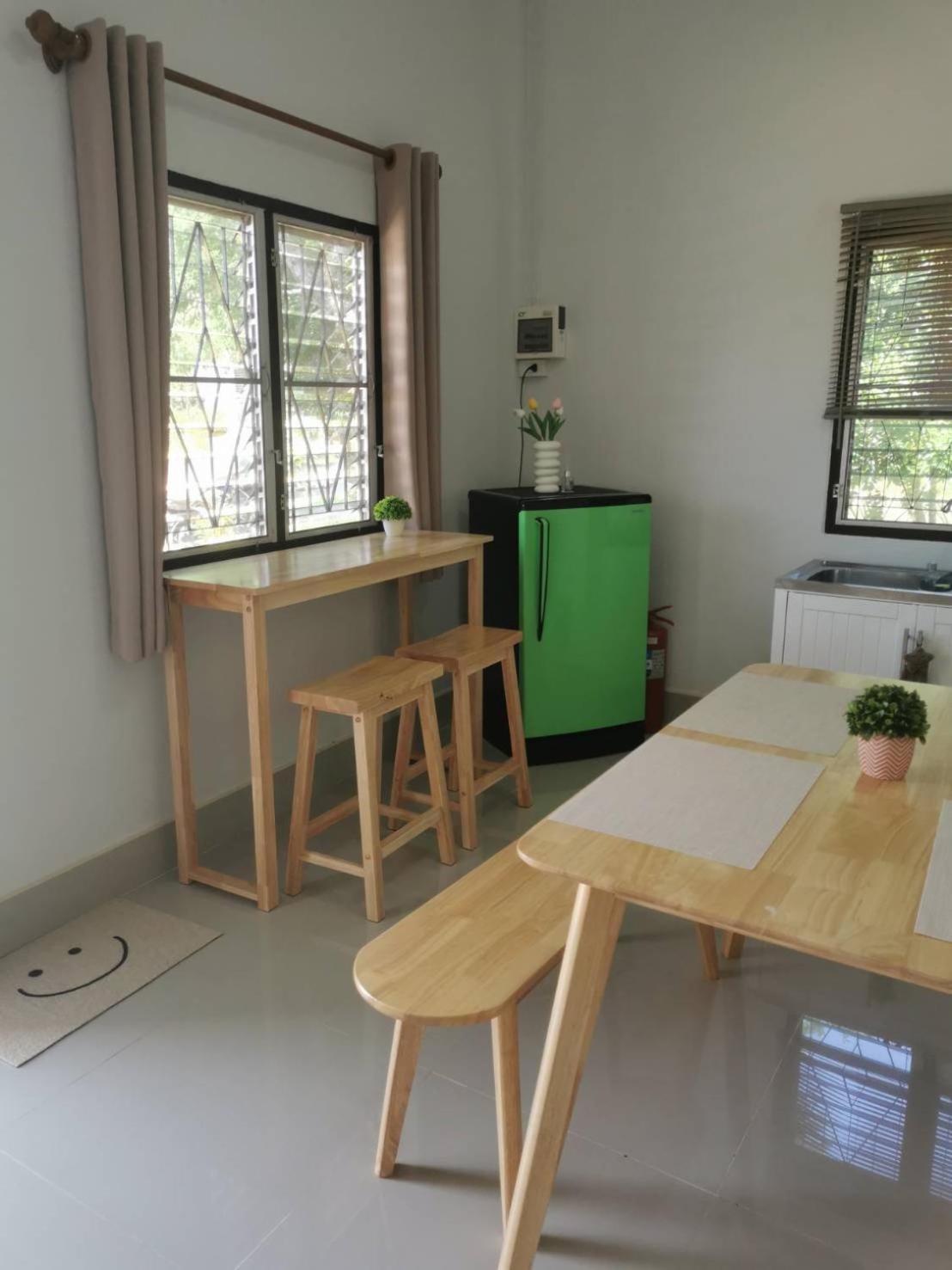 Betong House In The Garden Villa Luaran gambar